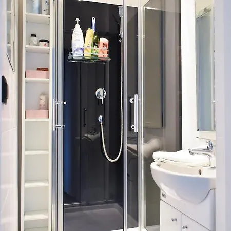 Apartamento Zelazna Centre